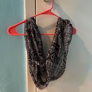 Faded B&W Tribal Print Scarf
